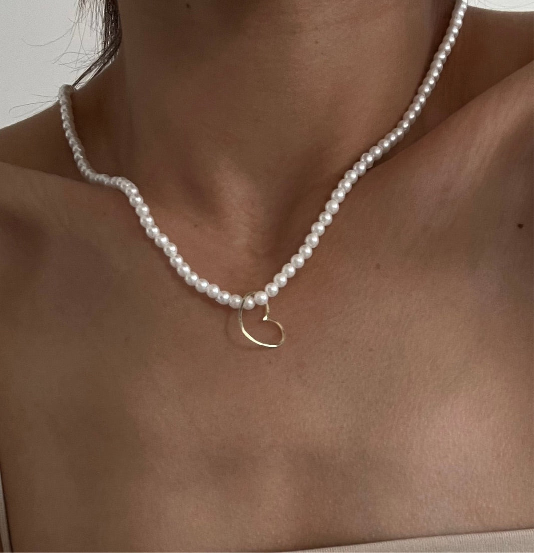 Collier de perles coeur