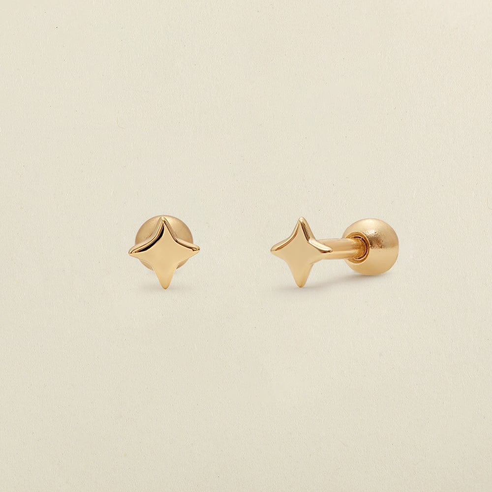 Star stud earrings